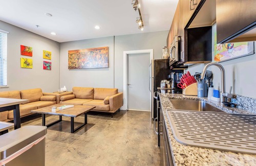 Roanoke Apartment | The West End Flats Su