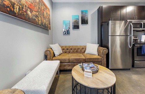 Roanoke Apartment | The West End Flats Su