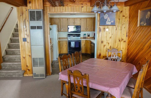 Helena Cabin | The west shore getaway on Canyon Ferry.