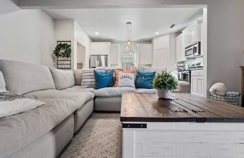 Lubbock House | The West Texas Oasis |10 mins from Texas Tech|