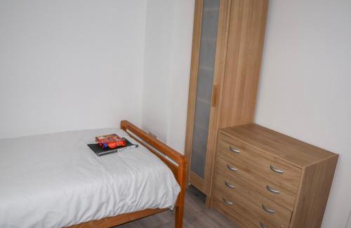 Longcroft House | The Westburn Nest