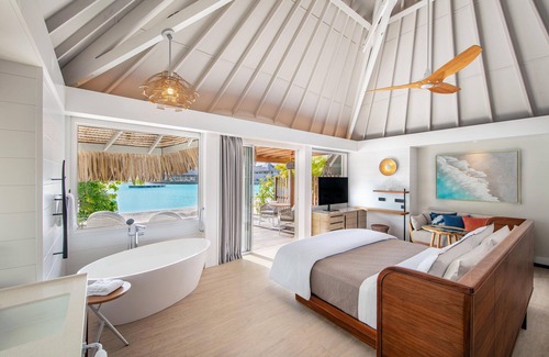 Motu Tape Resort | The Westin Bora Bora Resort & Spa
