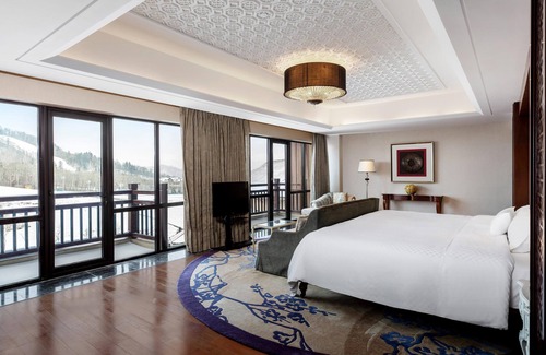 Changbai Mountain West Slope Hotel | The Westin Changbaishan Resort