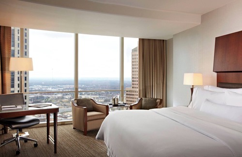Peachtree Center Hotel | The Westin Peachtree Plaza, Atlanta