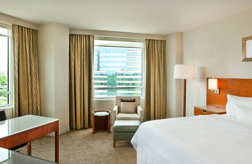 Herndon Hotel | The Westin Washington Dulles Airport