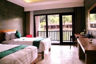 Sleman Hotel | The Westlake Hotel & Resort Yogyakarta