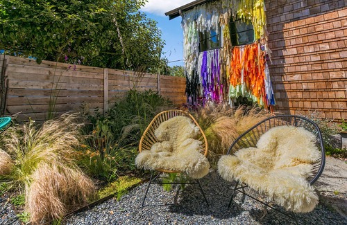 The Bowl of Edmonds House | The Whale's Nest. A cute cottage in the heart of Downtown Edmonds.