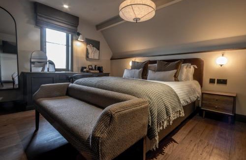 Ben Rhydding Hotel | The Wheatley Arms