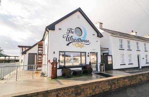 Burtonport Cottage | The Wheelhouse Pod No. 2