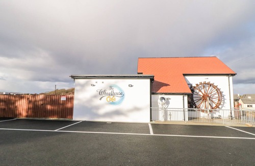 Burtonport Cottage | The Wheelhouse Pod No. 2