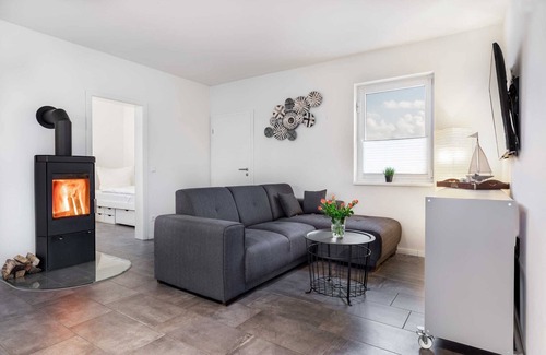 Am Salzhaff Apartment | The White BeachHouse - The Blue and The White BeachHouse OFC 16