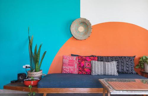 Yeruham Hostel | The White Hill Guesthouse