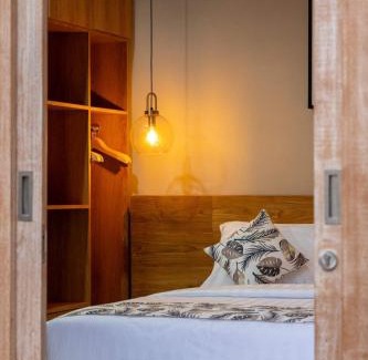 Bukit Villa | The White Hill Villa by Bukit Vista