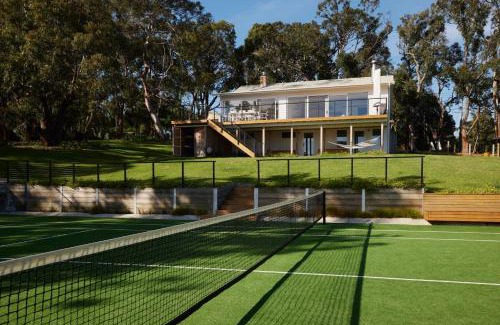 Lorne House | The White House
