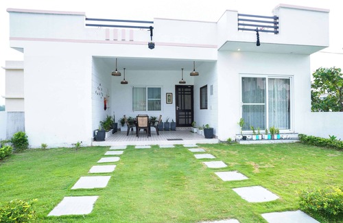 Bullawala Villa | The White Orchid 3BR Villa Dehradun By Homeyhuts