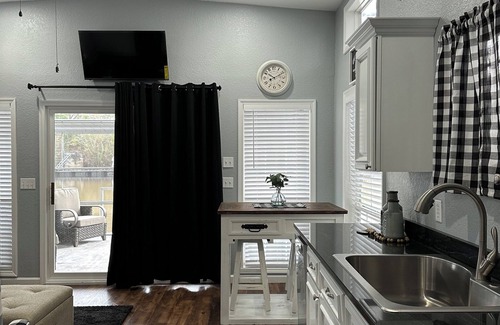 Bainbridge Boat Rental | The White Rabbit Cottage. Tranquility, Serenity and Beauty all in one Houseboat
