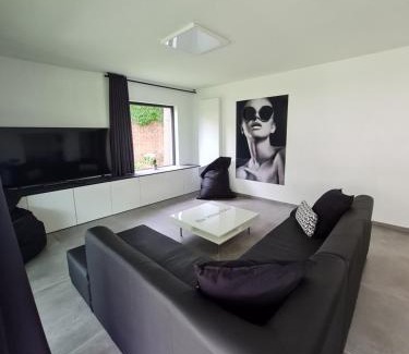 Blankenberge Apartment | The White Villa
