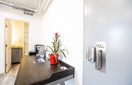 Walsenburg Apartment | The Whole Loft - Downtown Walsenburg