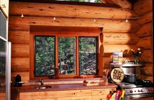 Allenspark Cabin | The Wild Creek Lodge