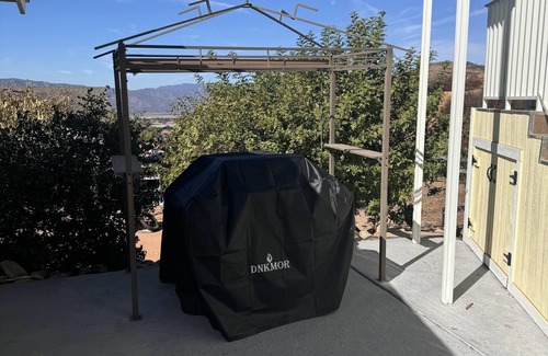 Wildomar Apartment | The Wildomar Sunset Studio w/75" QLED