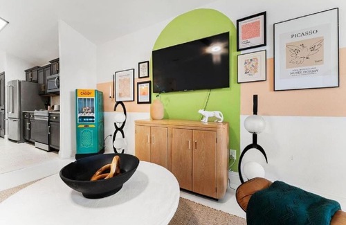 Lubbock House | The WildTumbleweed-NEW & Near Parks
