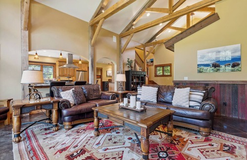 Porcupine Park House | The Wildwood Lodge - Big Sky