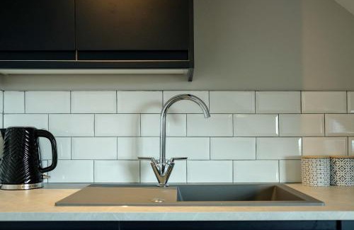Bradley Stoke Apartment | The Willow - Studio 21