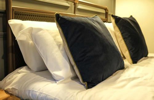 Bradley Stoke Apartment | The Willow - Studio 28