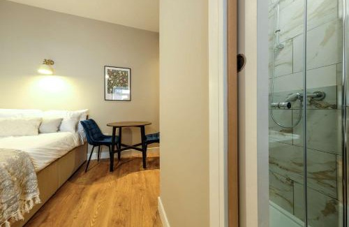 Bradley Stoke Apartment | The Willow - Studio B