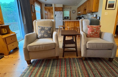 Jefferson House | The Willows/Damariscotta Lake