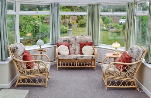 Chard House | The Willows