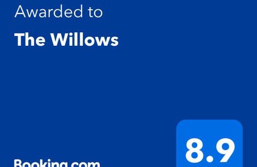 Newport House | The Willows