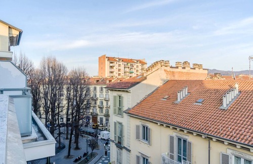 Vanchiglia Apartment | The Window Over the Mole - Stunning Apartment X4