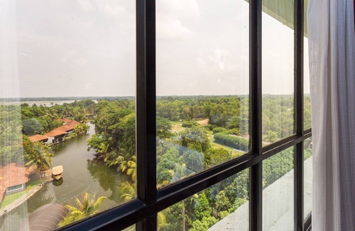 Kottayam Hotel | The Windsor Castle