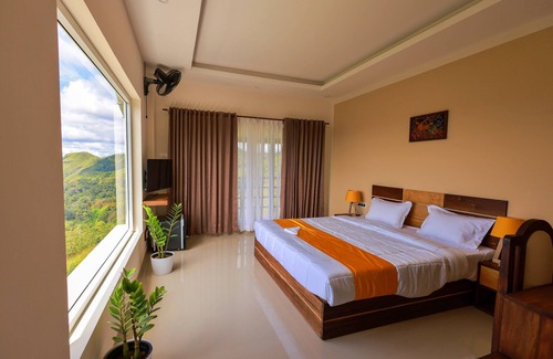 Udumbanchola Hotel | The Windy Mist Resort Munnar