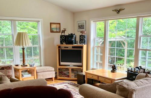 Ellsworth House | The Winkumpaugh Getaway