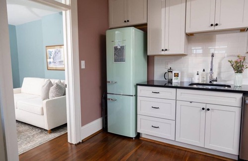 Roanoke Apartment | The Winona House - Boutique Hotel Near Downtown