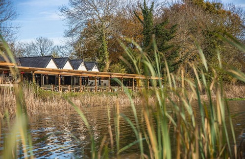 Lingfield Hotel | The Wiremill