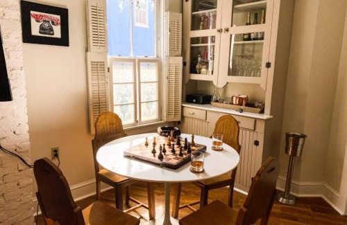 Historic District House | The Wisteria - iTrip Annapolis
