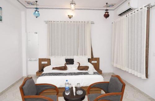 Nathdwara Resort | The Wonder Hills Resort - Pure Veg