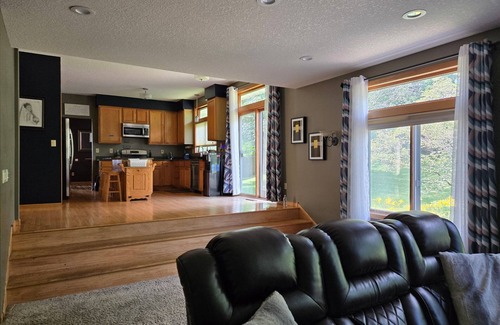 Woodbury House | The Woodbury Havenn"Space, Style and Serenity"