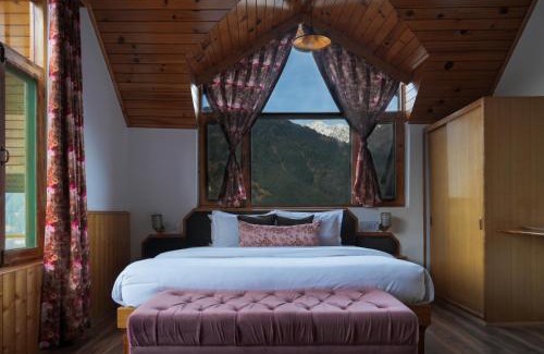Manali Ski Chalet | The Wooden Chalet, Manali