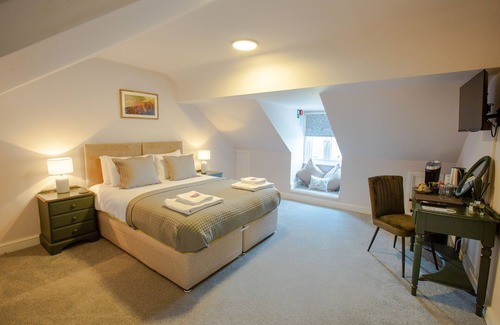 Woodfalls Hotel | The Woodfalls Inn