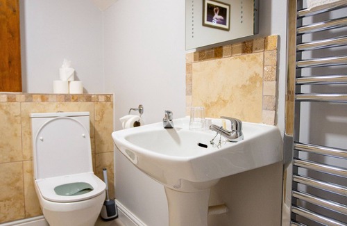 Woodfalls Hotel | The Woodfalls Inn