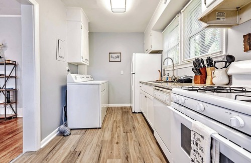 Terry Sanford House | The Woodside Guest House