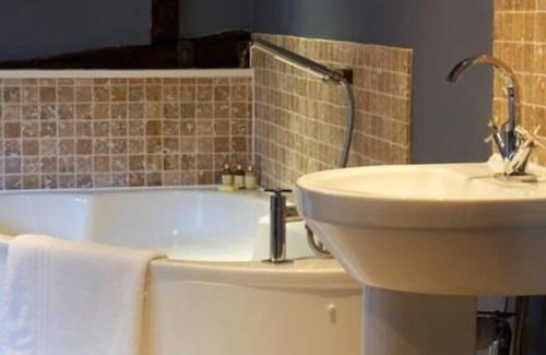 Tenterden Hotel | The Woolpack Hotel