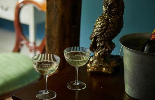 Northington Hotel | The Woolpack Inn