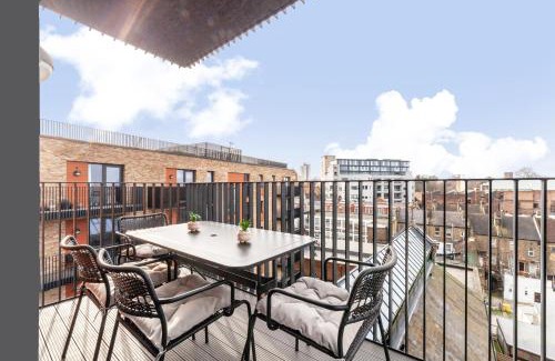 Latchmere Apartment | The Woolwich Apartment