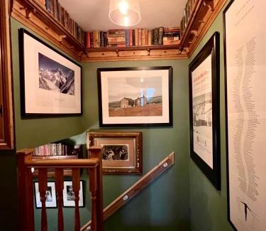 Holmfirth House | The Writers Cottage - Intriguing & Romantic