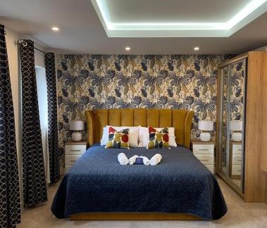 Lisburn House | The Wylies